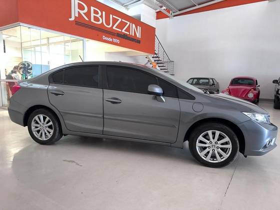 HONDA CIVIC 1.8 LXS 16V FLEX 4P MANUAL